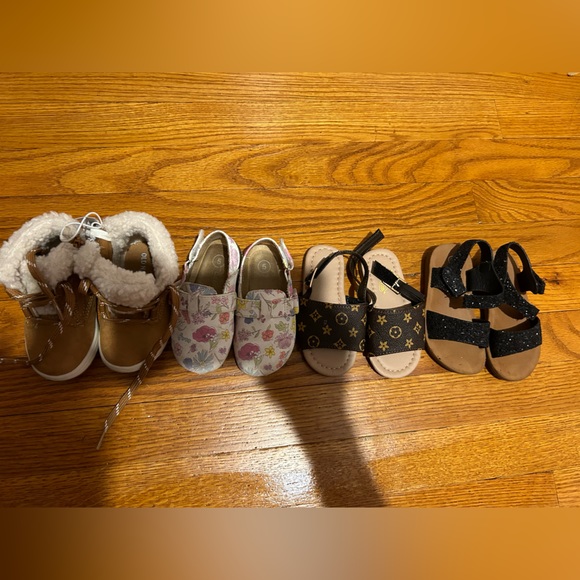 SOLD. - Picture 2 of 12